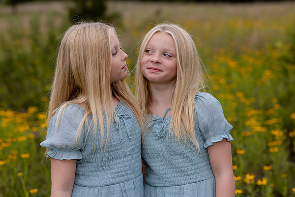 C08A0775sister shoot