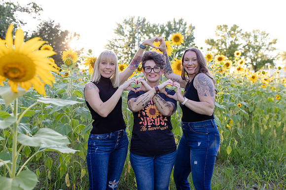 C08A3378BESTIE SHOOT