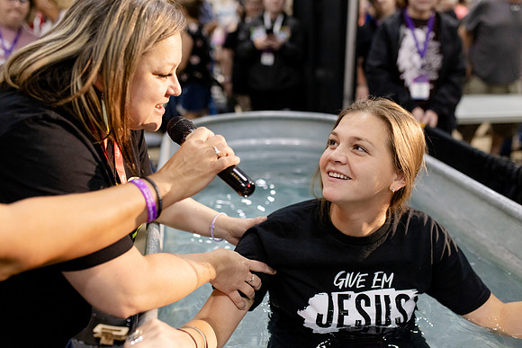 C08A5315 BAPTISM