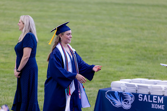 C08A9082graduation