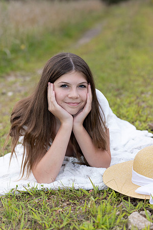 C08A1405sister shoot