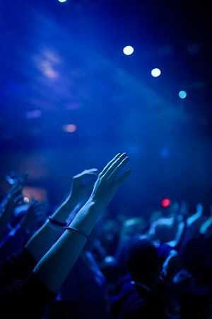 C08A5096 WORSHIP copy