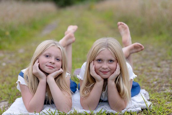 C08A1364sister shoot
