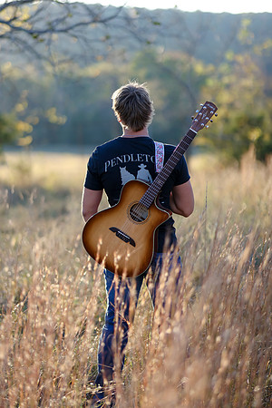 C08A6839 senior photos