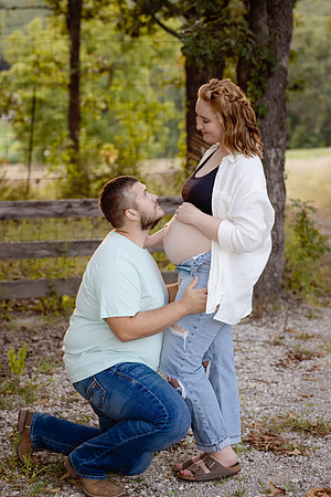 C08A2327 copyMATERNITY