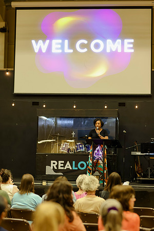 C08A8418IGNITE RIVER CONF