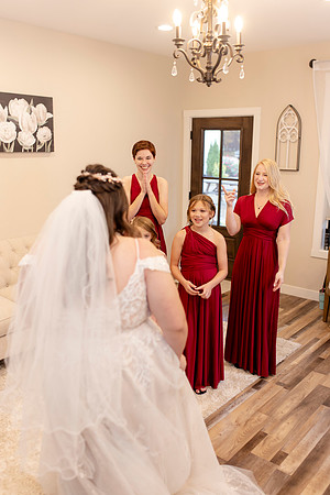 C08A0169WEDDING getting ready