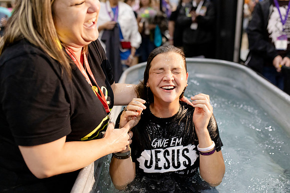 C08A5326 BAPTISM