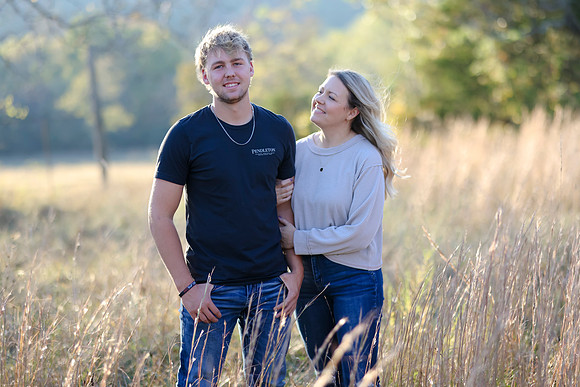 C08A6697 senior photos