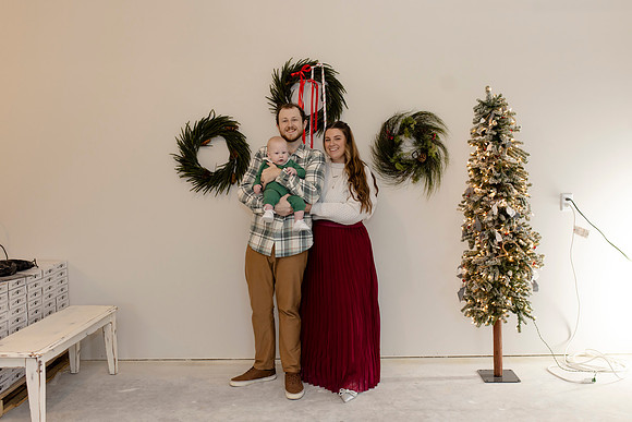 C08A3687 christmas mini shoot