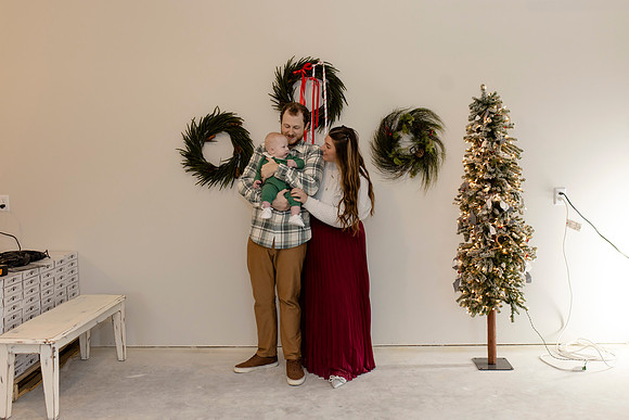 C08A3666 christmas mini shoot