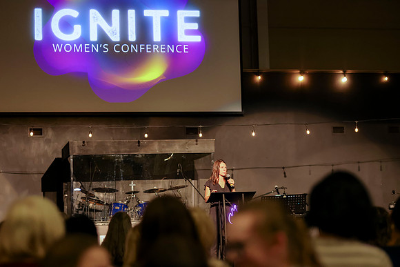C08A8693IGNITE RIVER CONF