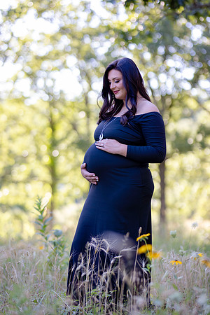 C08A0214 copyMATERNITY SHOOT