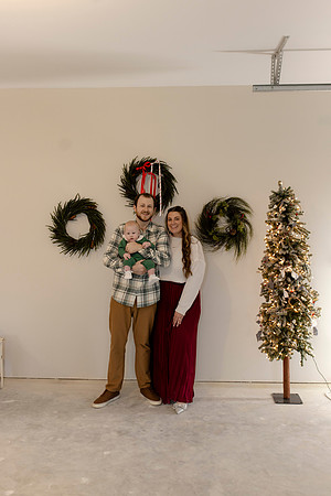 C08A3706 christmas mini shoot