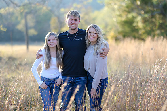 C08A6727 senior photos