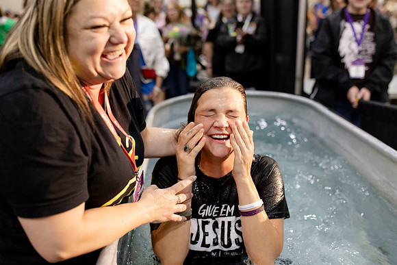 C08A5327 BAPTISM