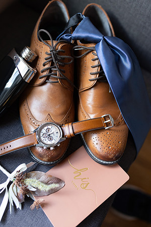 C08A3637ELOPEMENT