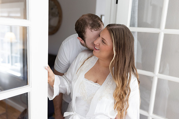 C08A3800ELOPEMENT