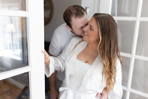 C08A3802ELOPEMENT