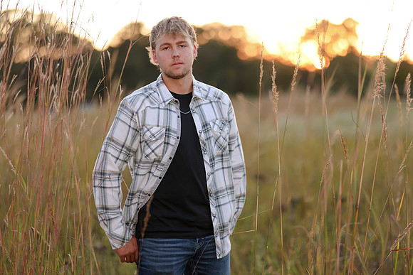 C08A7167 senior photos