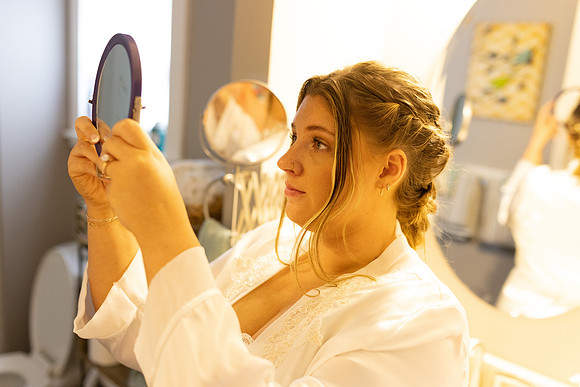 C08A3860ELOPEMENT