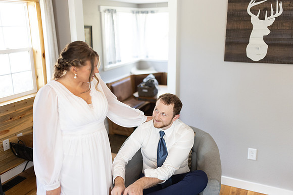 C08A3892ELOPEMENT