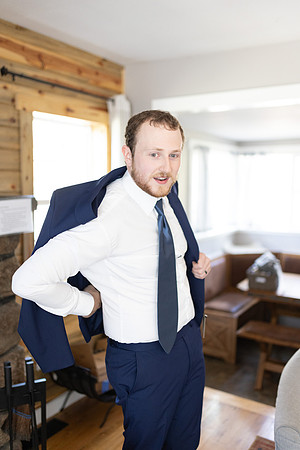 C08A3917ELOPEMENT