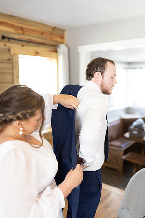 C08A3918ELOPEMENT