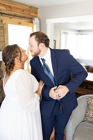 C08A3932ELOPEMENT