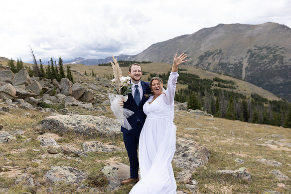 C08A3962ELOPEMENT