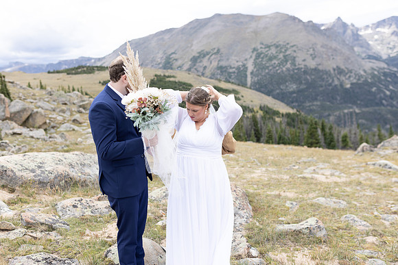 C08A3976ELOPEMENT
