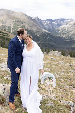 C08A3994ELOPEMENT