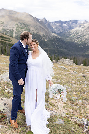 C08A3995ELOPEMENT