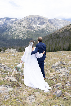C08A4005ELOPEMENT