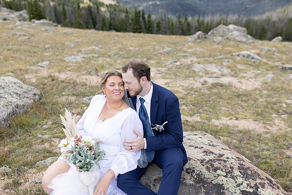 C08A4034ELOPEMENT