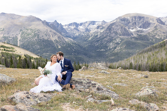 C08A4043ELOPEMENT