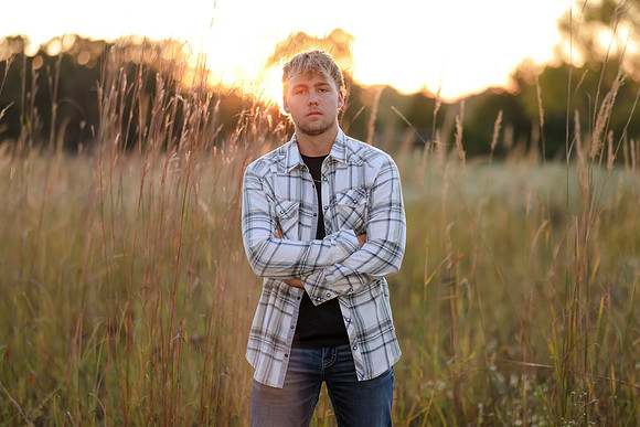 C08A7149 senior photos