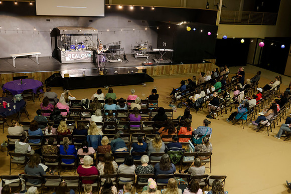 C08A8672IGNITE RIVER CONF