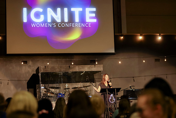 C08A8696IGNITE RIVER CONF