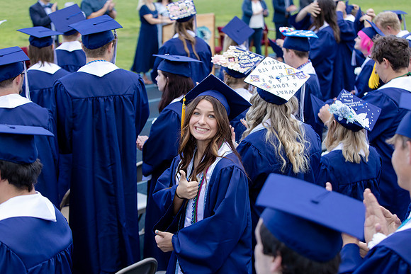 C08A8883graduation