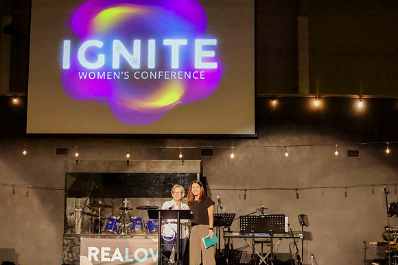 C08A8238IGNITE RIVER CONF