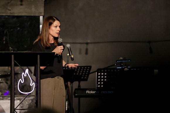 C08A8308IGNITE RIVER CONF