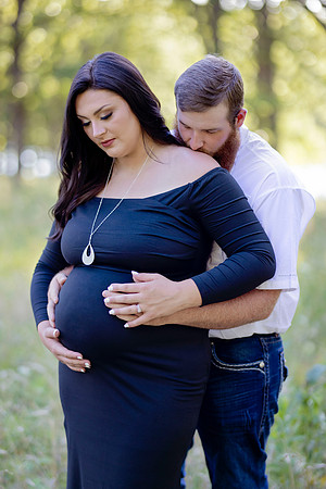 C08A0270 copyMATERNITY SHOOT