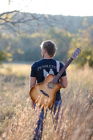 C08A6842 senior photos