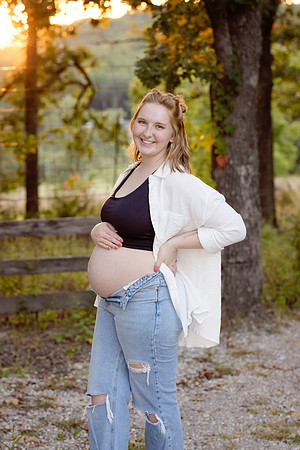 C08A2278 copyMATERNITY