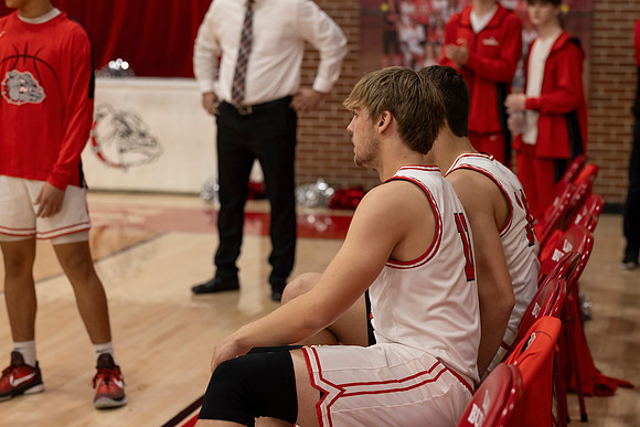 C08A4644basketball sports photography-DeNoiseAI-standard
