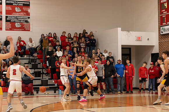 C08A4711basketball sports photography-DeNoiseAI-standard