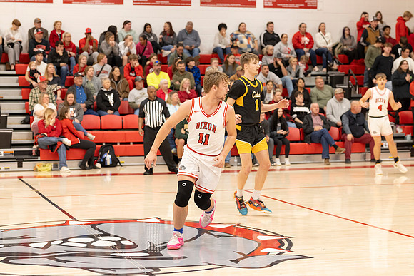 C08A4724basketball sports photography-DeNoiseAI-standard