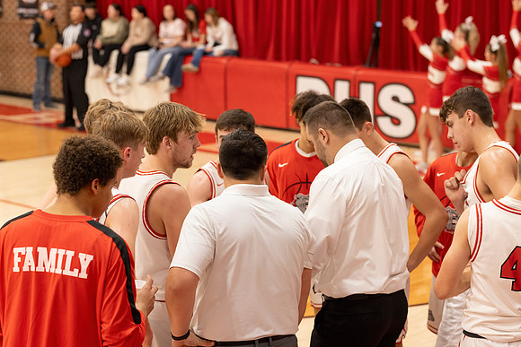 C08A4768basketball sports photography-DeNoiseAI-standard