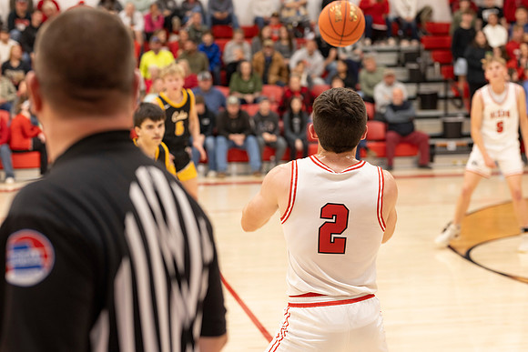 C08A4775basketball sports photography-DeNoiseAI-standard